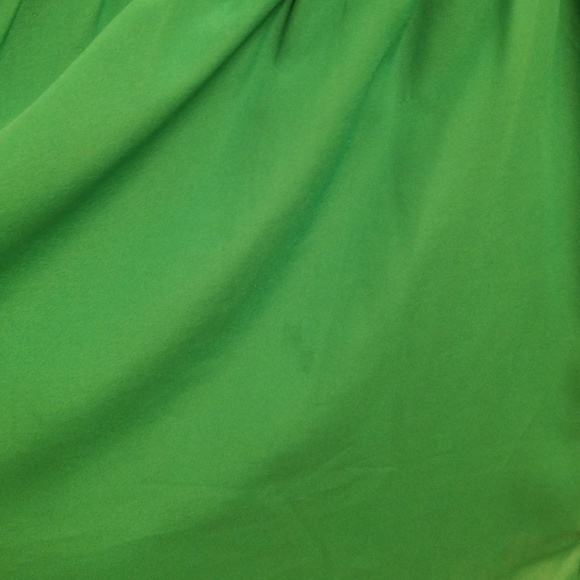 Emerald dress - Picture 4 of 5